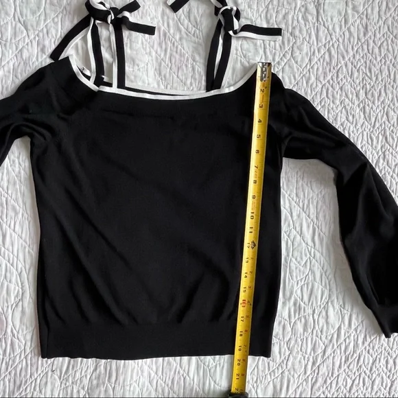 Ann Taylor black off the shoulder sweater - NWT! - Picture 5 of 6